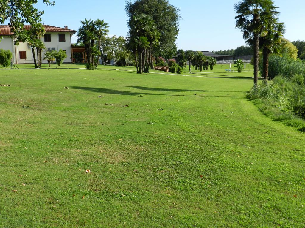 Agriturismo Zio Michele Hotel Изола дела Скала Екстериор снимка